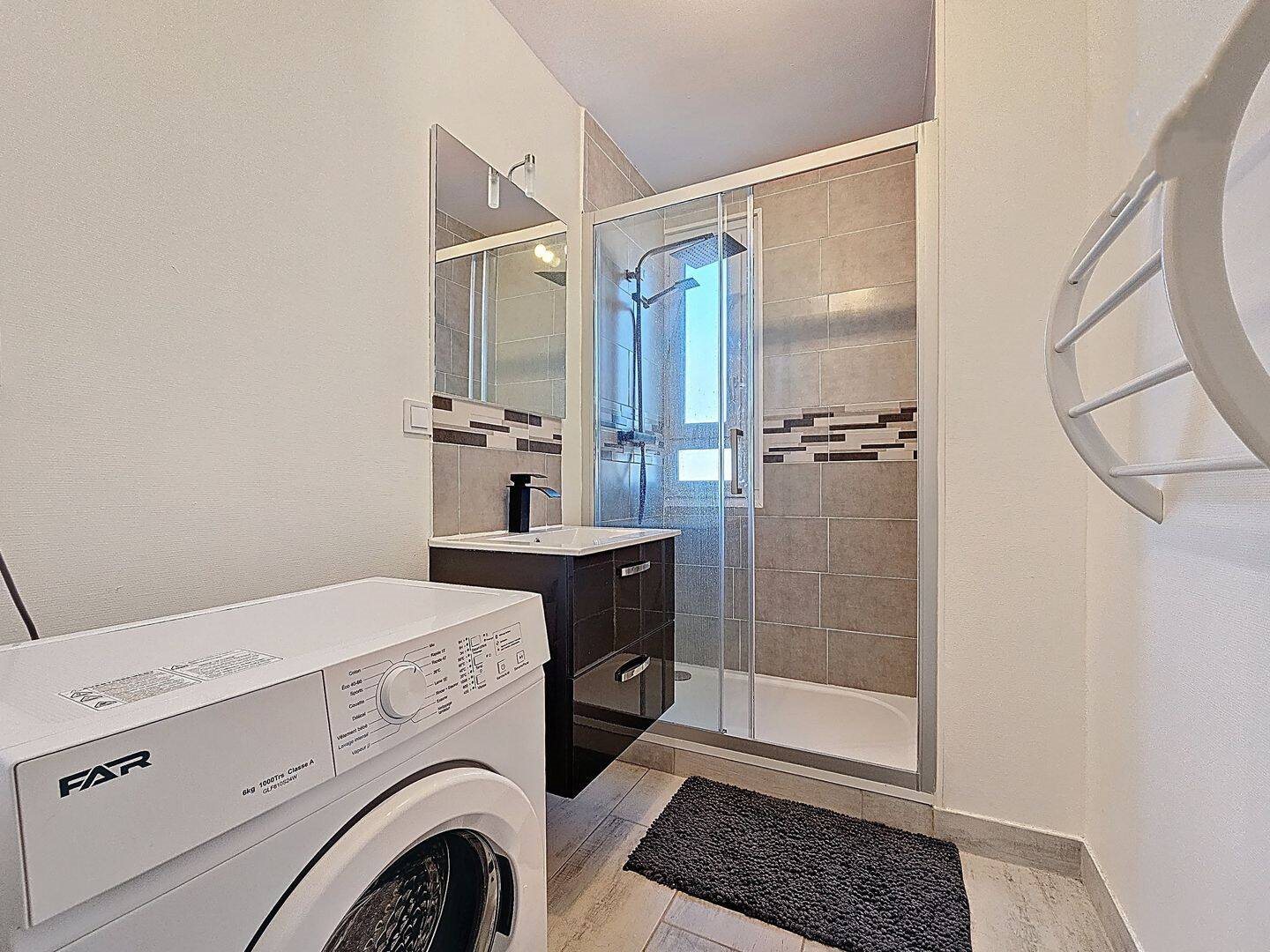 Appartement à vendre, 93m², Saint-Julien-les-Villas