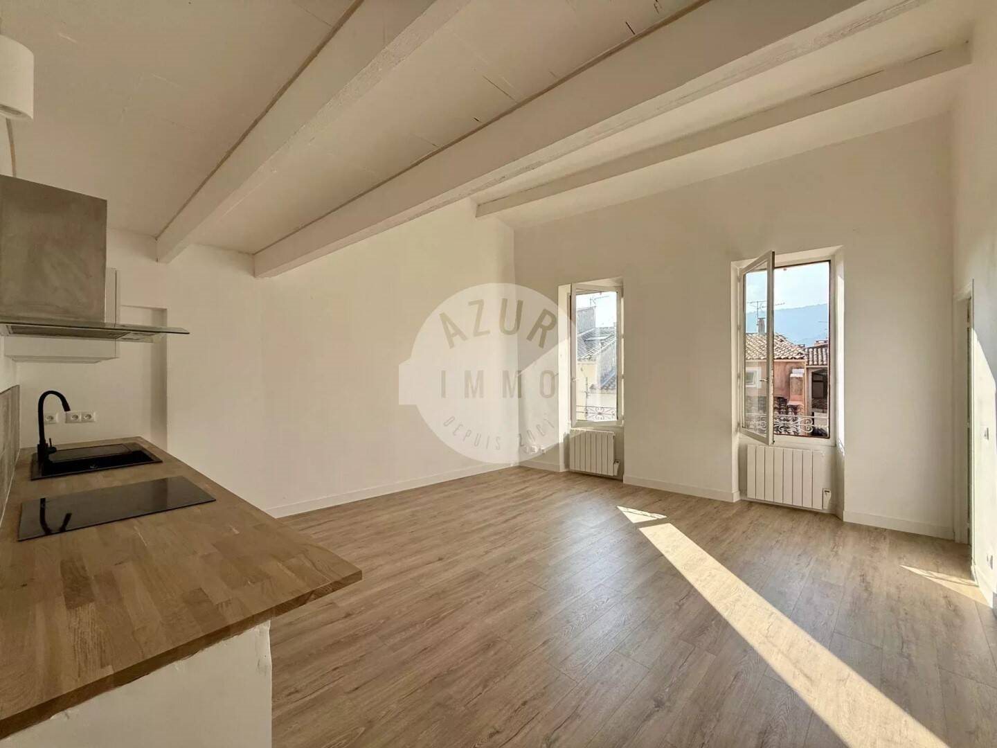 Appartement à vendre, 69m², Saint-Zacharie