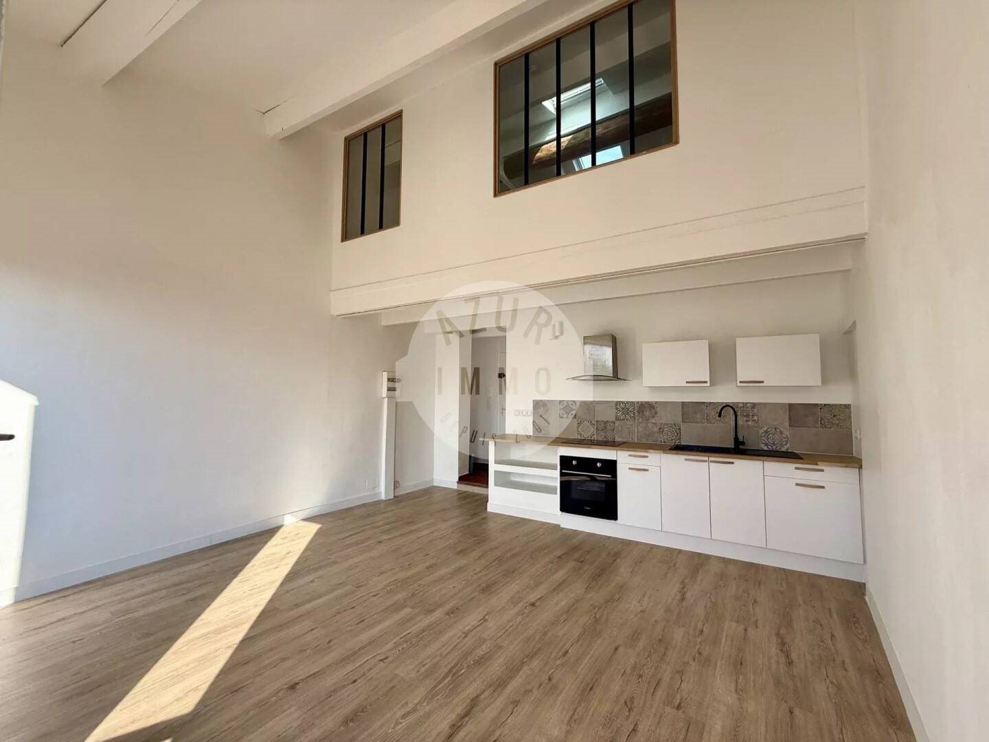 Appartement à vendre, 69m², Saint-Zacharie