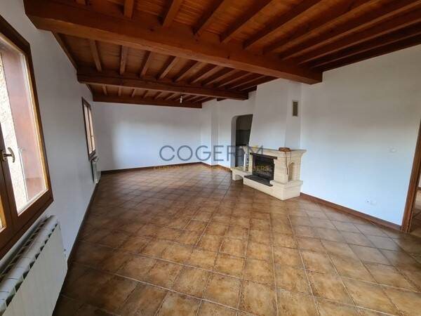 Maison à louer, 133m², Messimy-sur-Saône