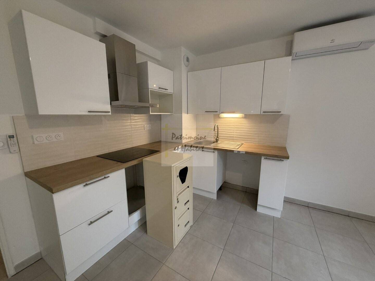 Appartement à vendre, 57m², Nîmes