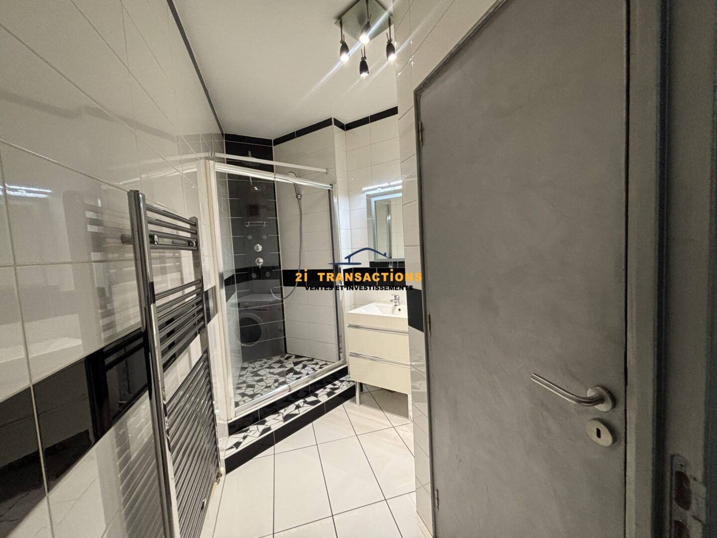 Appartement à louer, 49m², Saint-Etienne