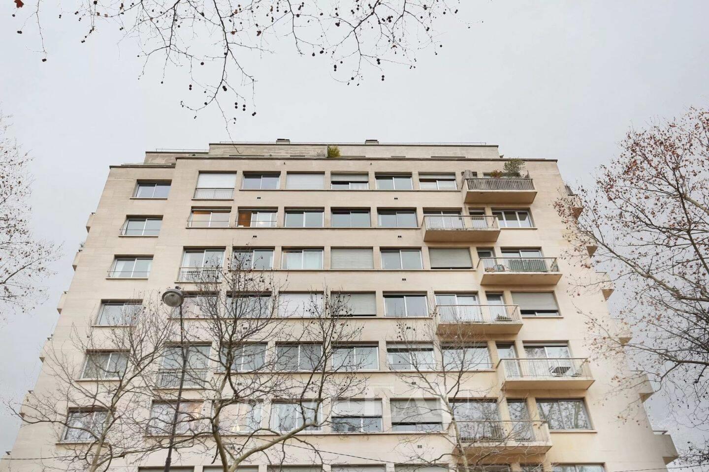 Appartement à louer, 70m², Paris 7ème