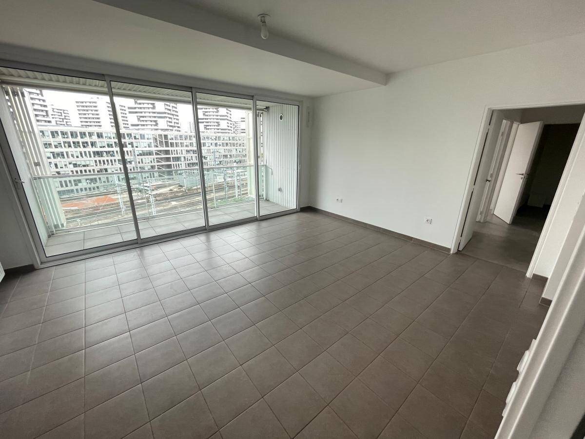 Appartement à louer, 68m², Paris 19ème
