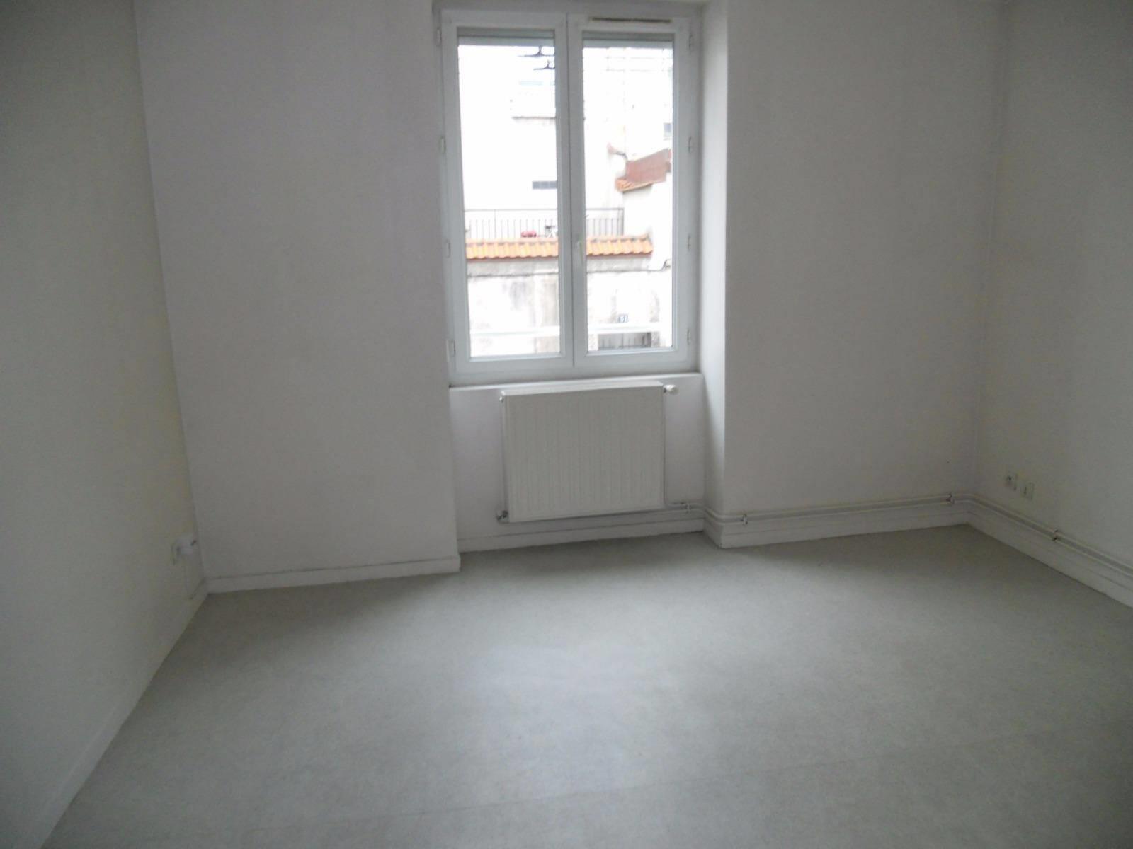 Appartement à louer, 46m², Saint-Etienne