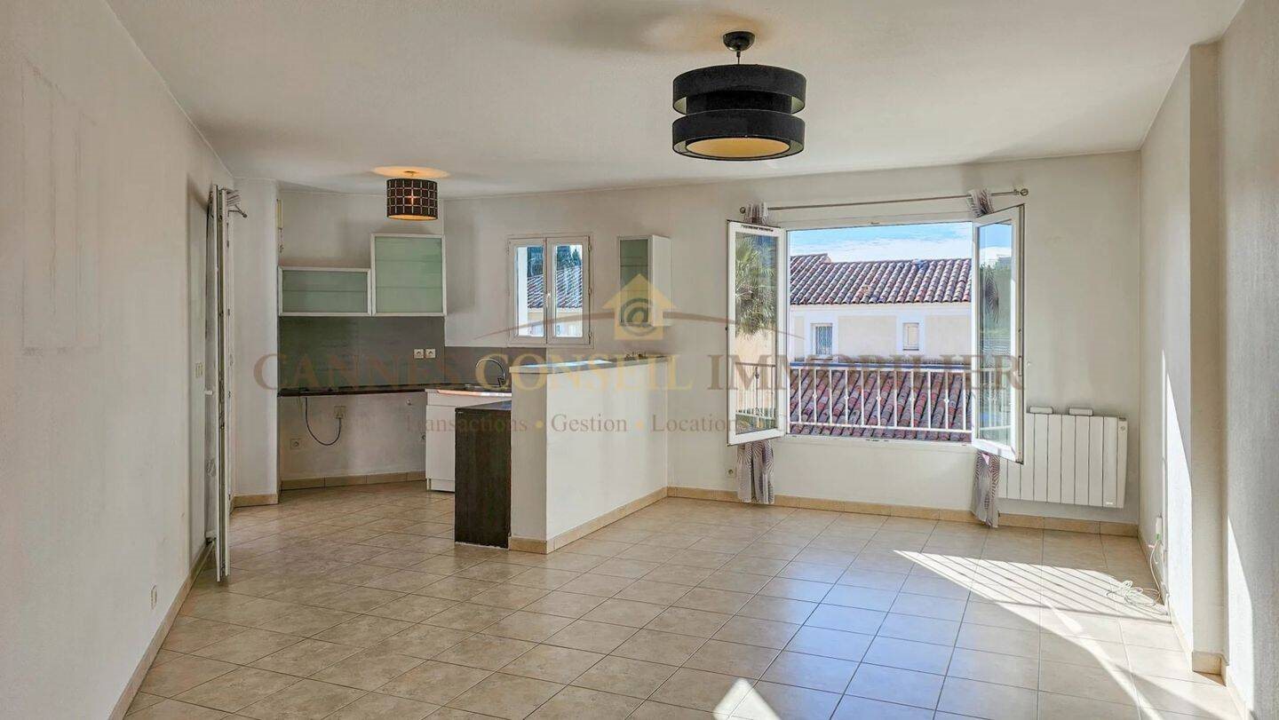 Appartement à vendre, 52m², Pégomas