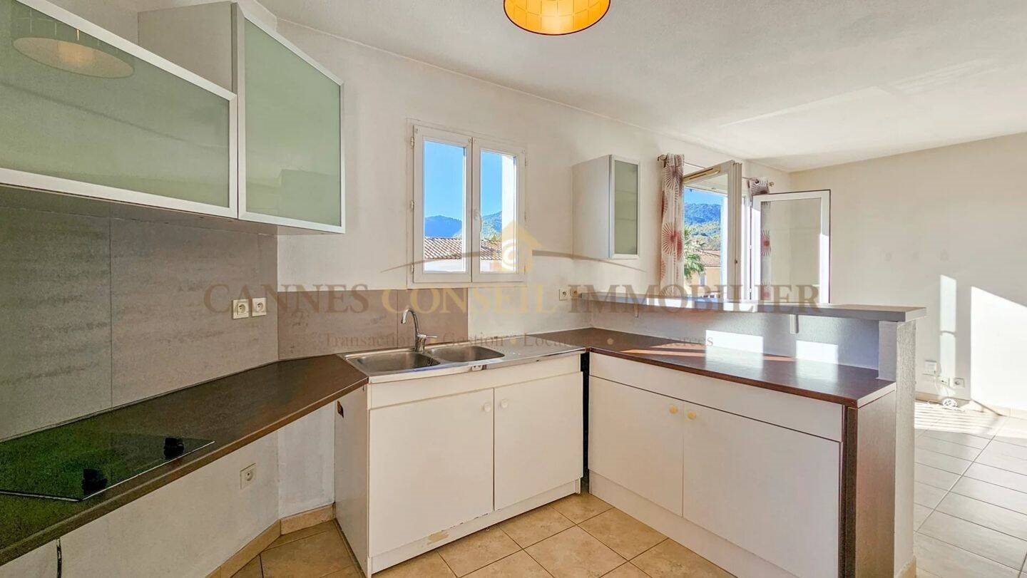 Appartement à vendre, 52m², Pégomas