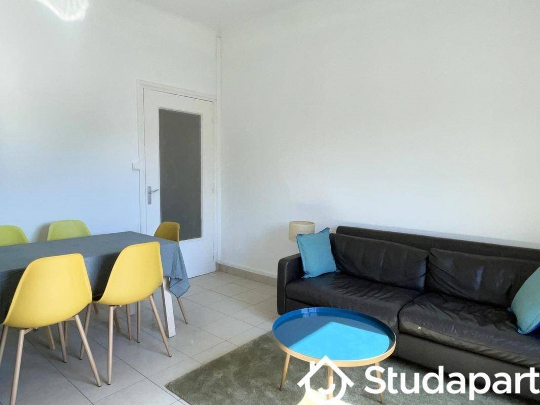 Appartement à louer, 60m², Marseille 2ème