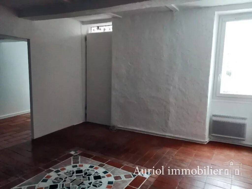 Appartement à louer, 36m², Saint-Zacharie