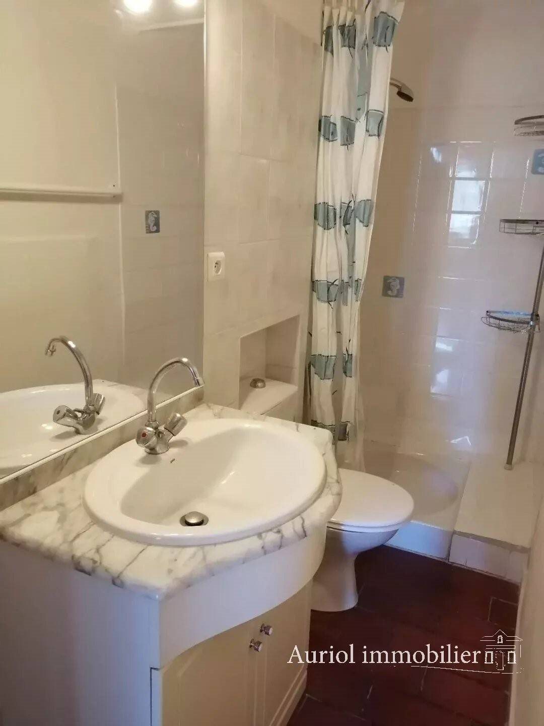 Appartement à louer, 36m², Saint-Zacharie