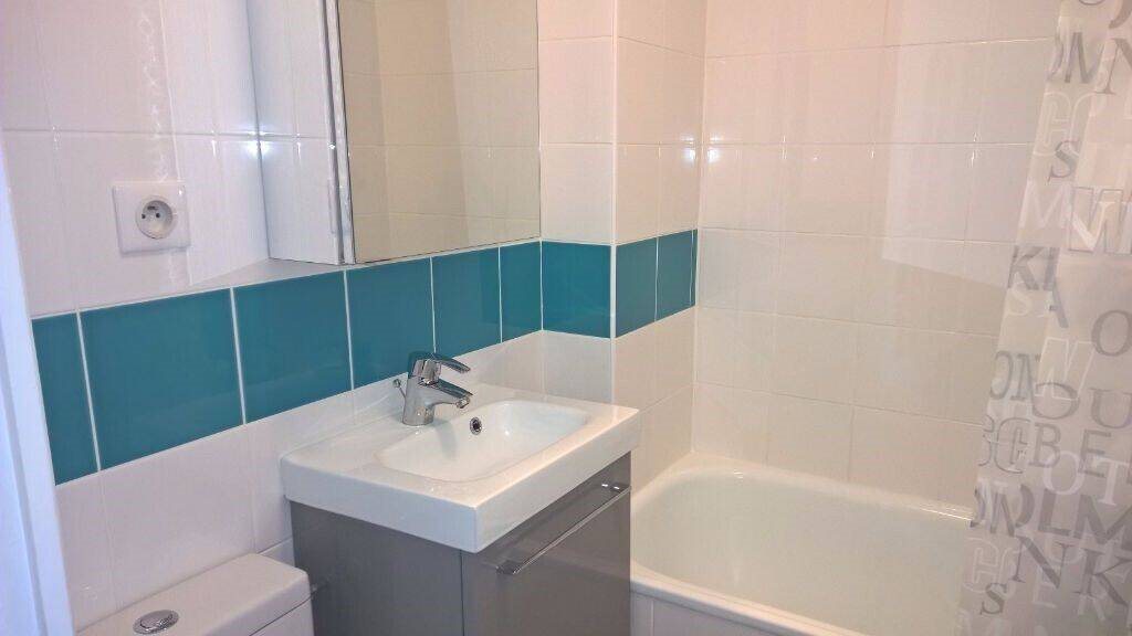 Appartement à louer, 14m², Paris 17ème