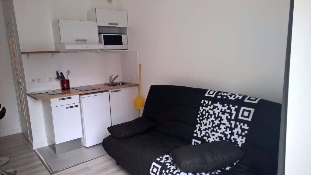 Appartement à louer, 14m², Paris 17ème