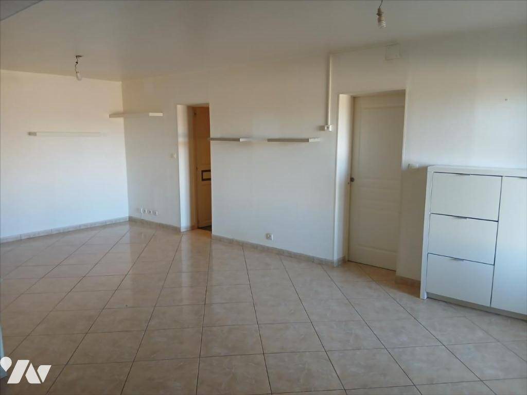 Appartement à vendre, 68m², Abbéville-lès-Conflans