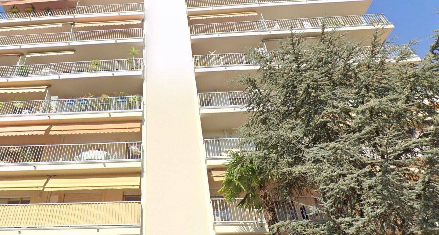 Appartement à louer, 17m², Nice