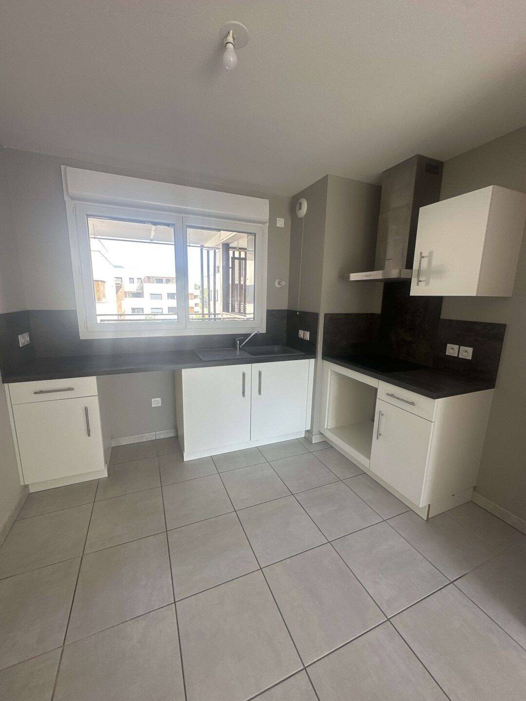 Appartement à louer, 66m², Saint-Egrève