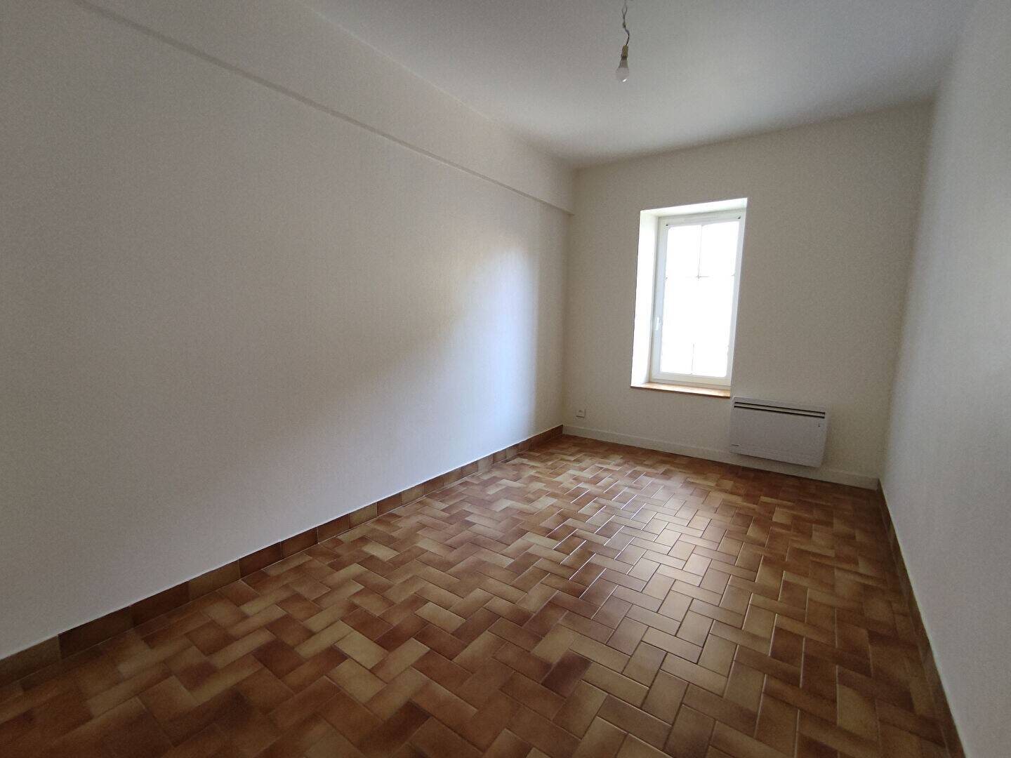 Appartement à louer, 66m², Barcelonnette
