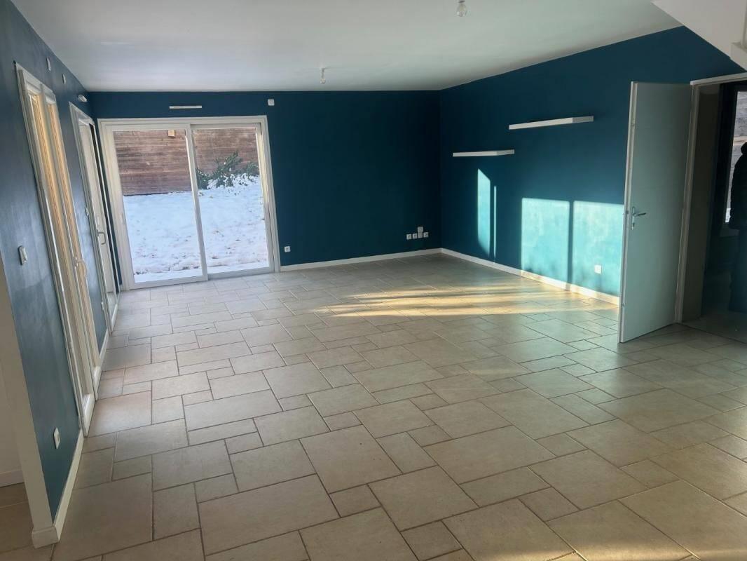 Maison à louer, 122m², Talant