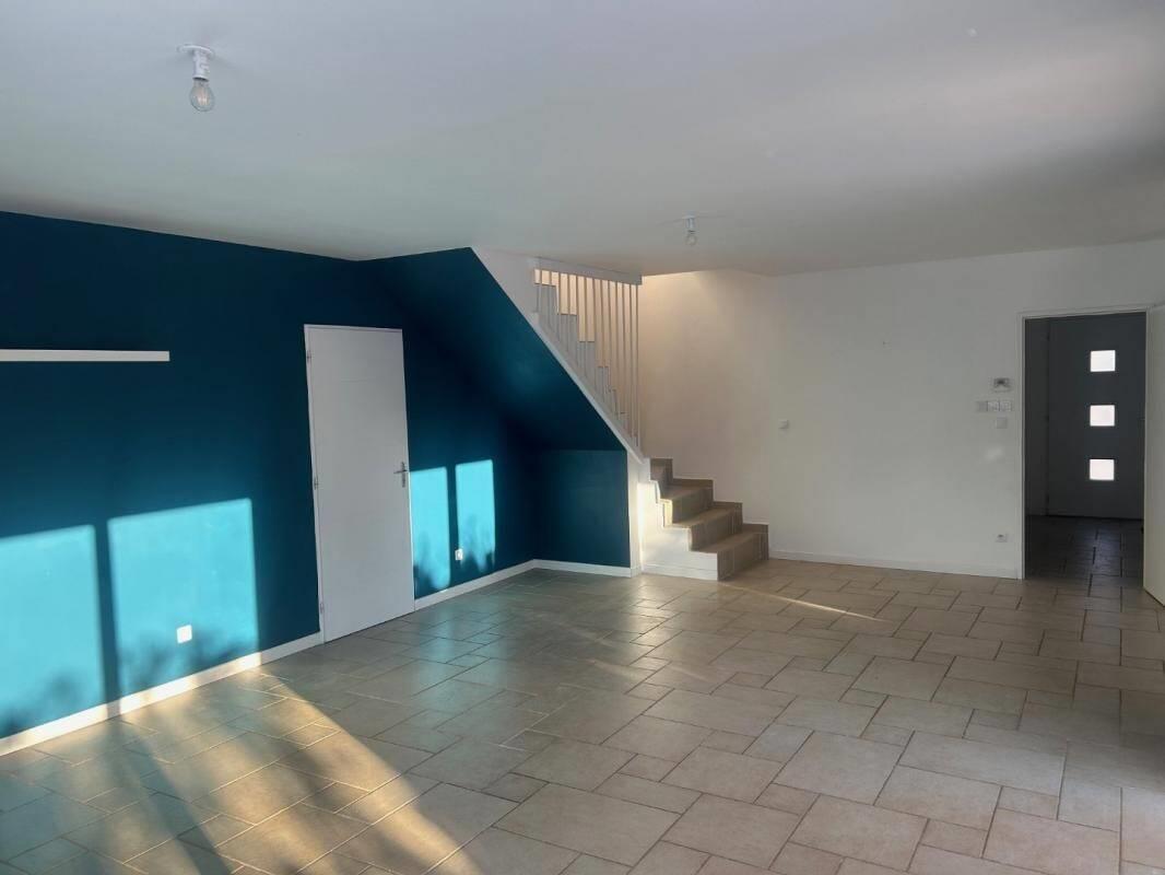 Maison à louer, 122m², Talant