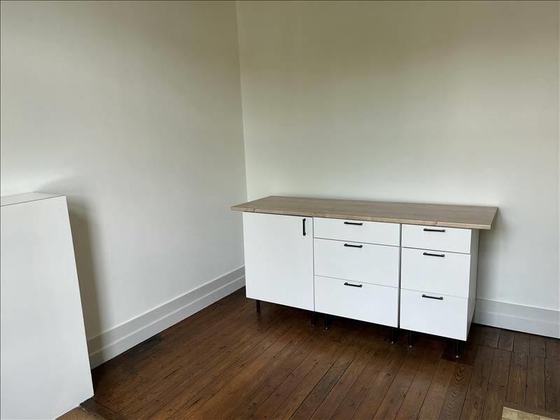 Appartement à louer, 73m², Chalais