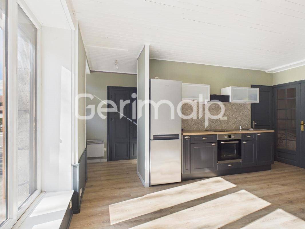 Appartement à vendre, 33m², Menthon-Saint-Bernard