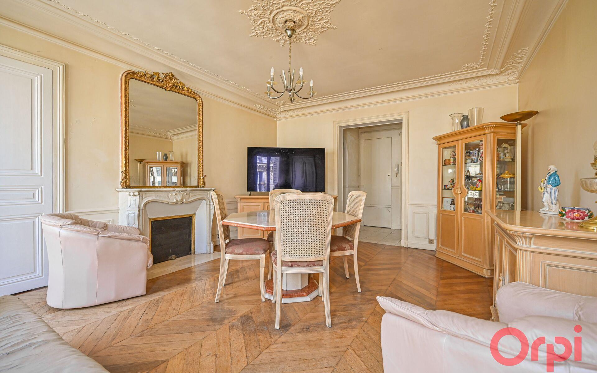 Appartement à vendre, 73m², Paris 8ème