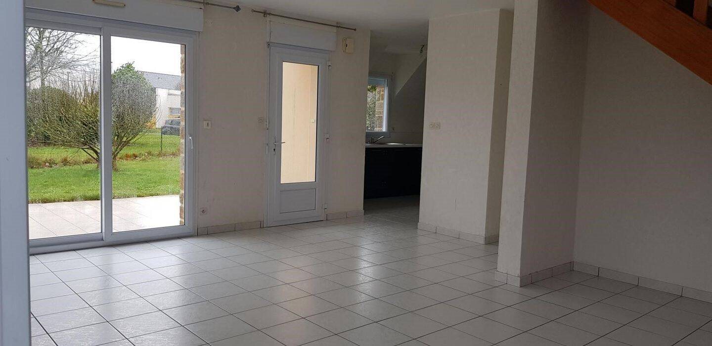 Maison à vendre, 82m², Ploumagoar