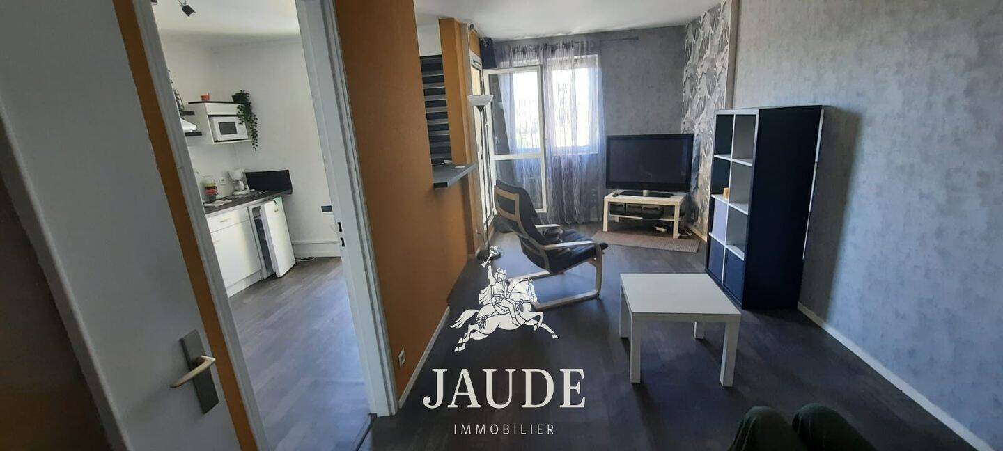 Appartement à vendre, 37m², Le Cendre