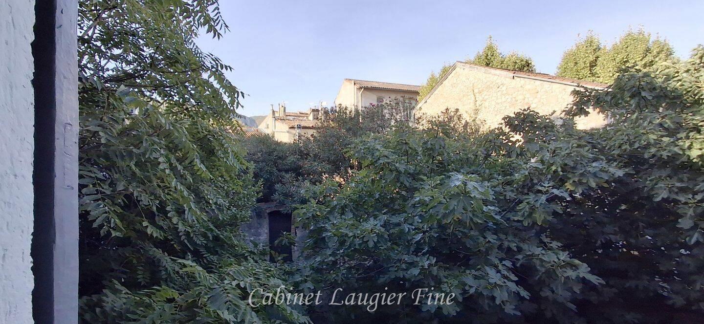 Appartement à louer, 34m², Marseille 11ème