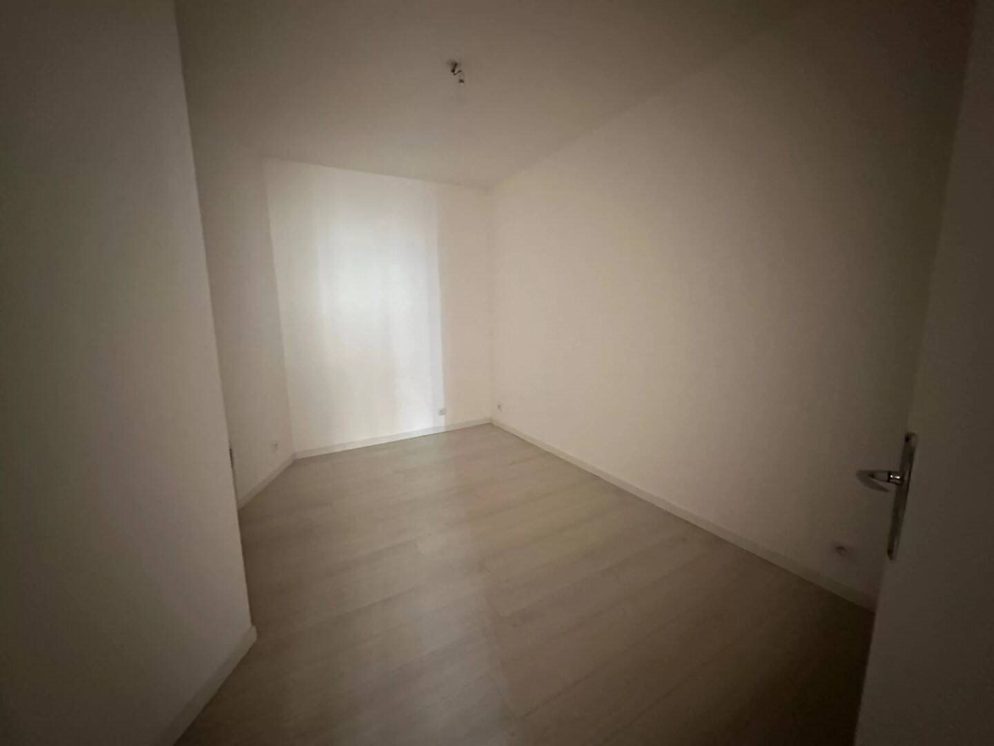 Appartement à louer, 38m², Saint-Zacharie