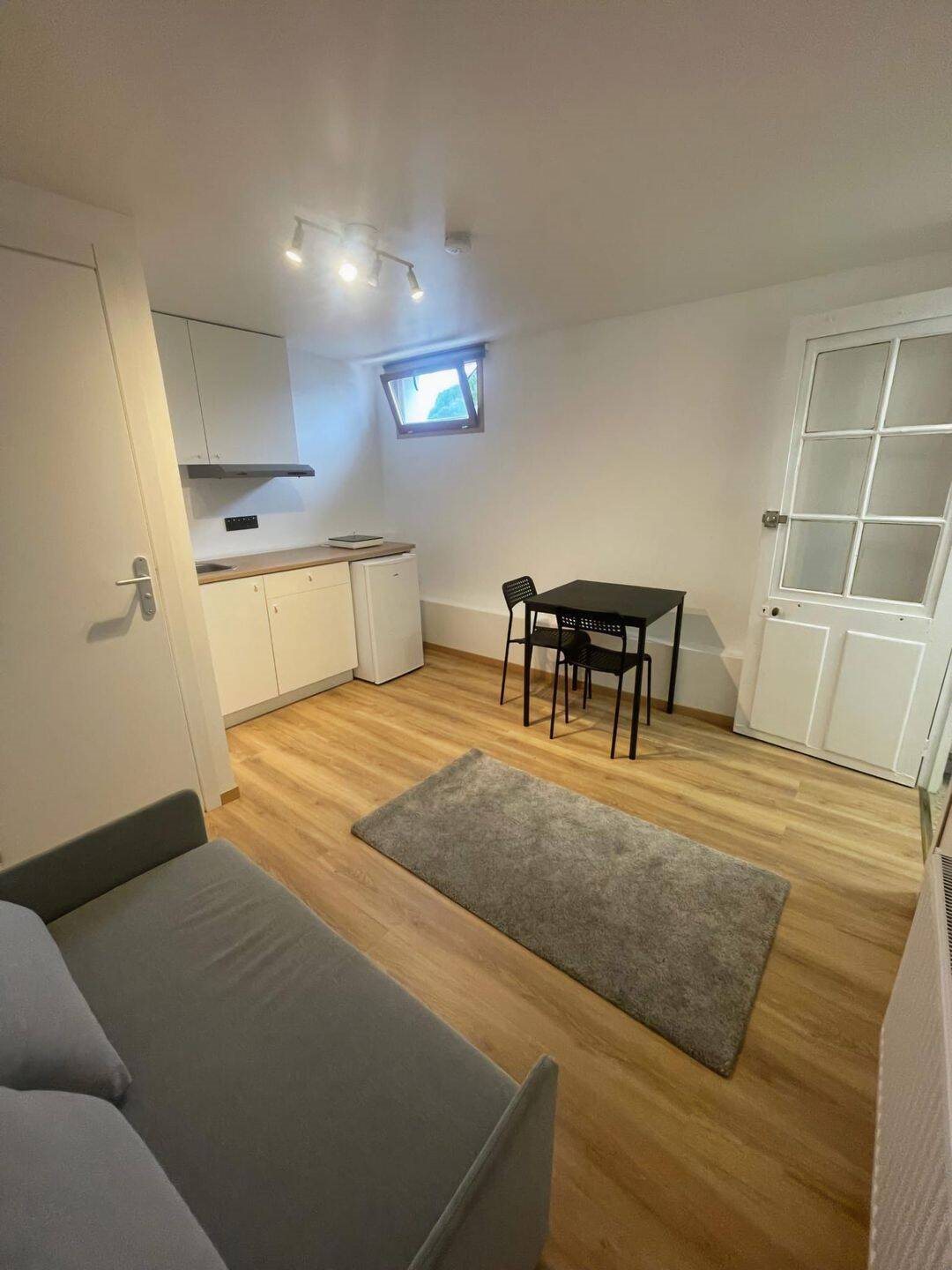 Appartement à louer, 16m², Port-Saint-Louis-du-Rhône