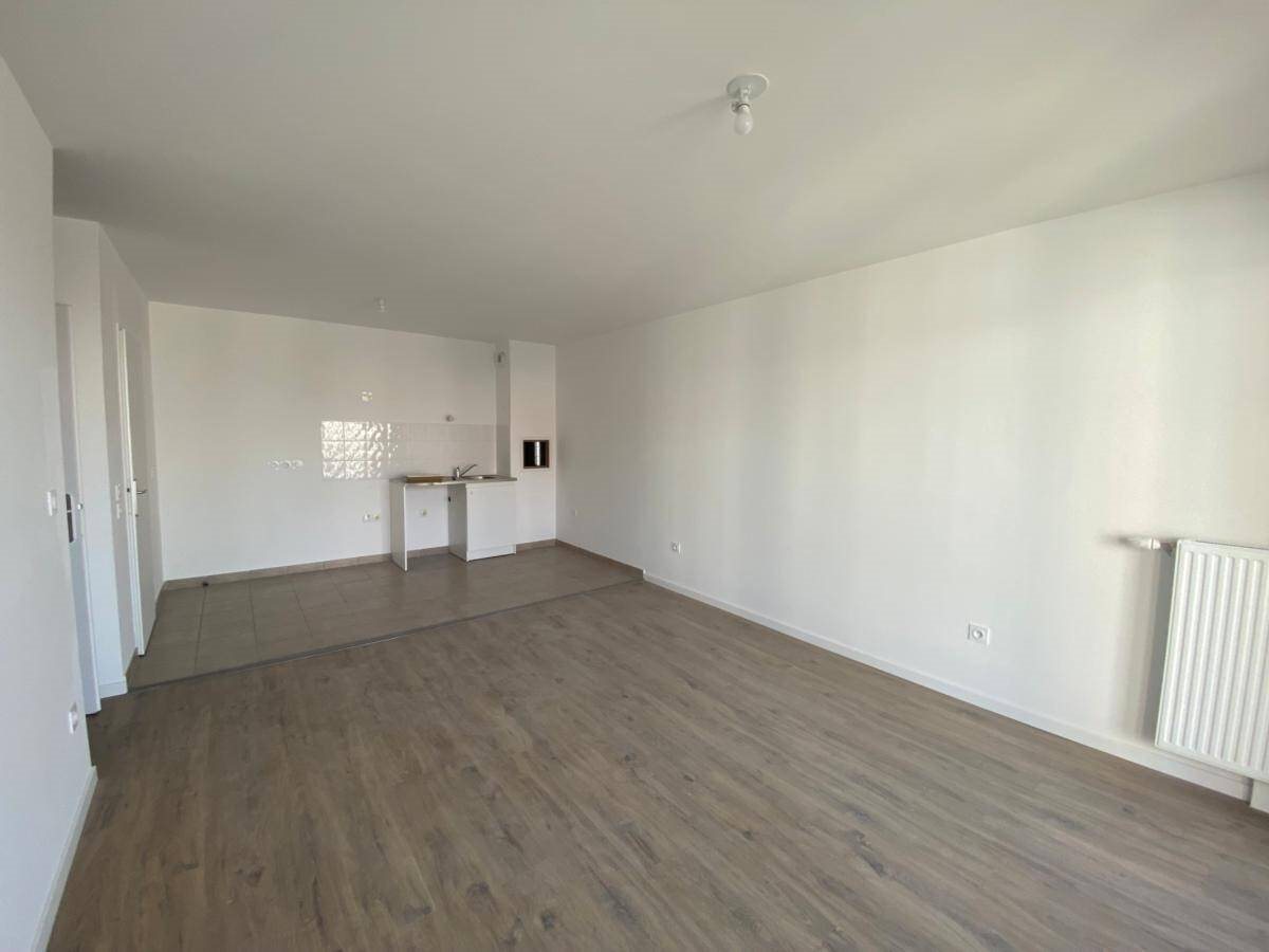 Appartement à louer, 43m², Lisses