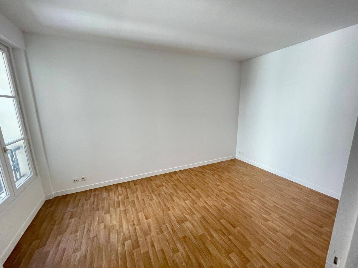 Appartement à louer, 40m², Paris 18ème
