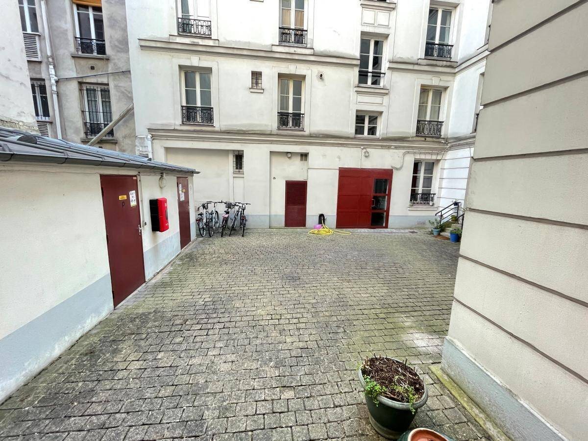 Appartement à louer, 40m², Paris 18ème