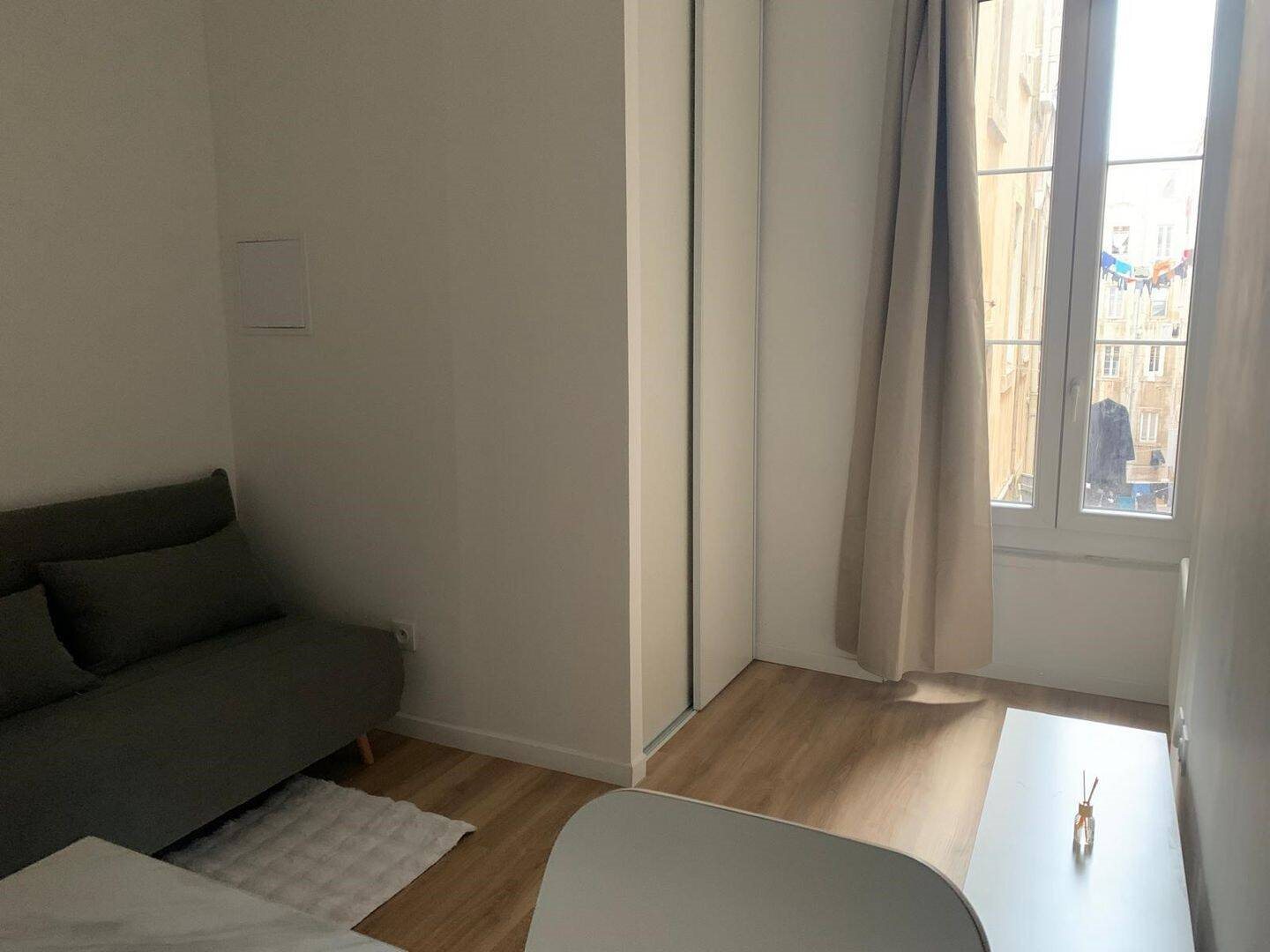 Appartement à louer, 15m², Marseille 2ème