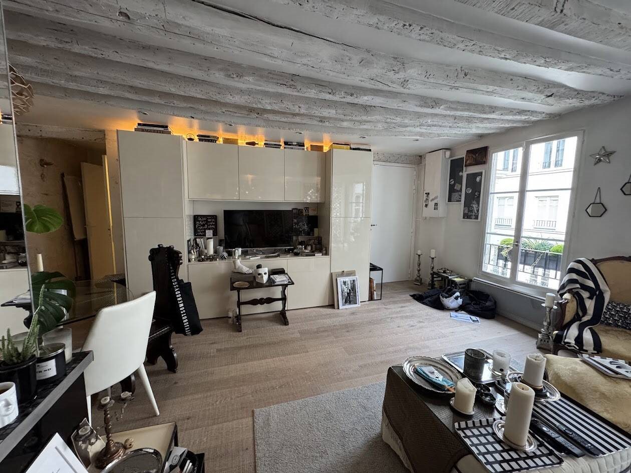 Appartement à louer, 55m², Paris 1er