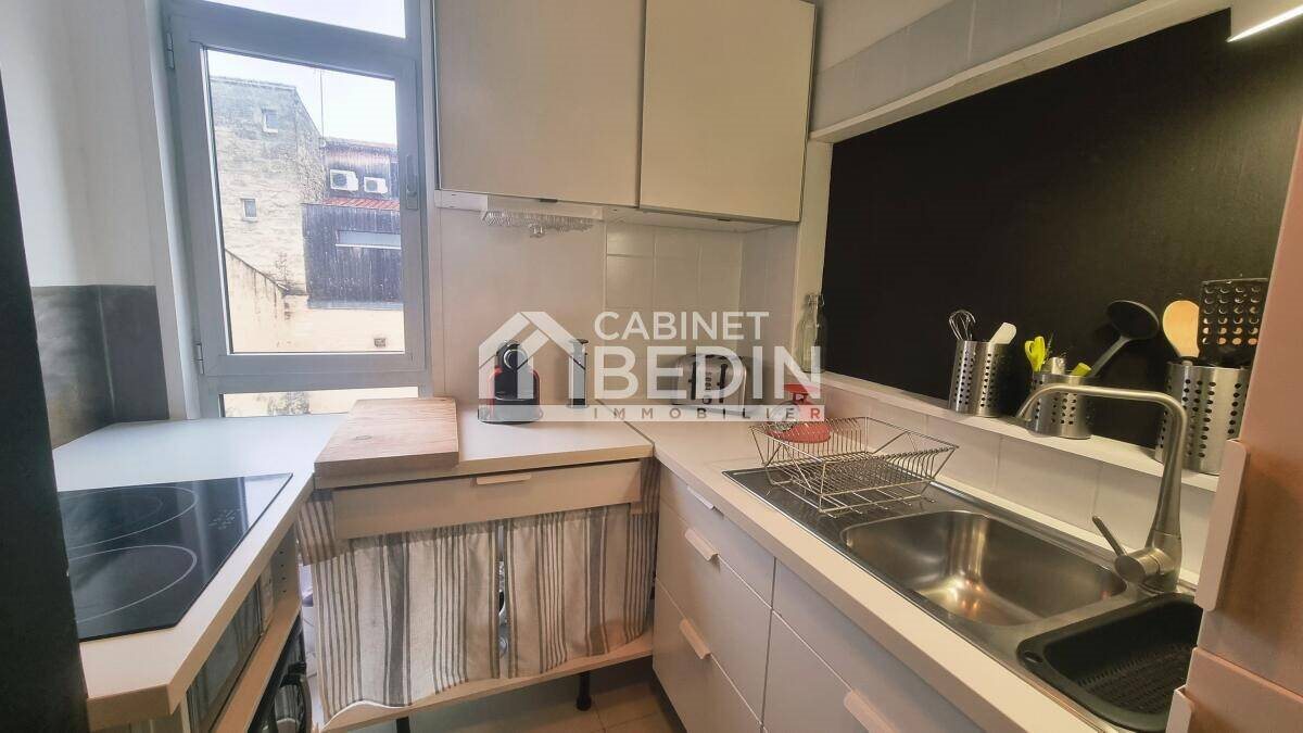 Appartement à louer, 49m², Bordeaux