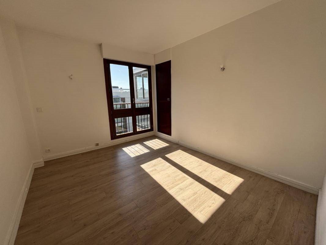 Appartement à louer, 93m², Le Chesnay
