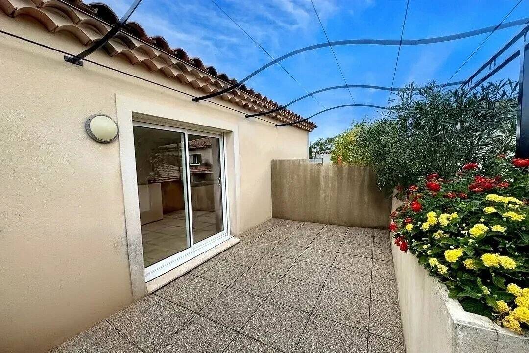 Appartement à vendre, 62m², Lambesc