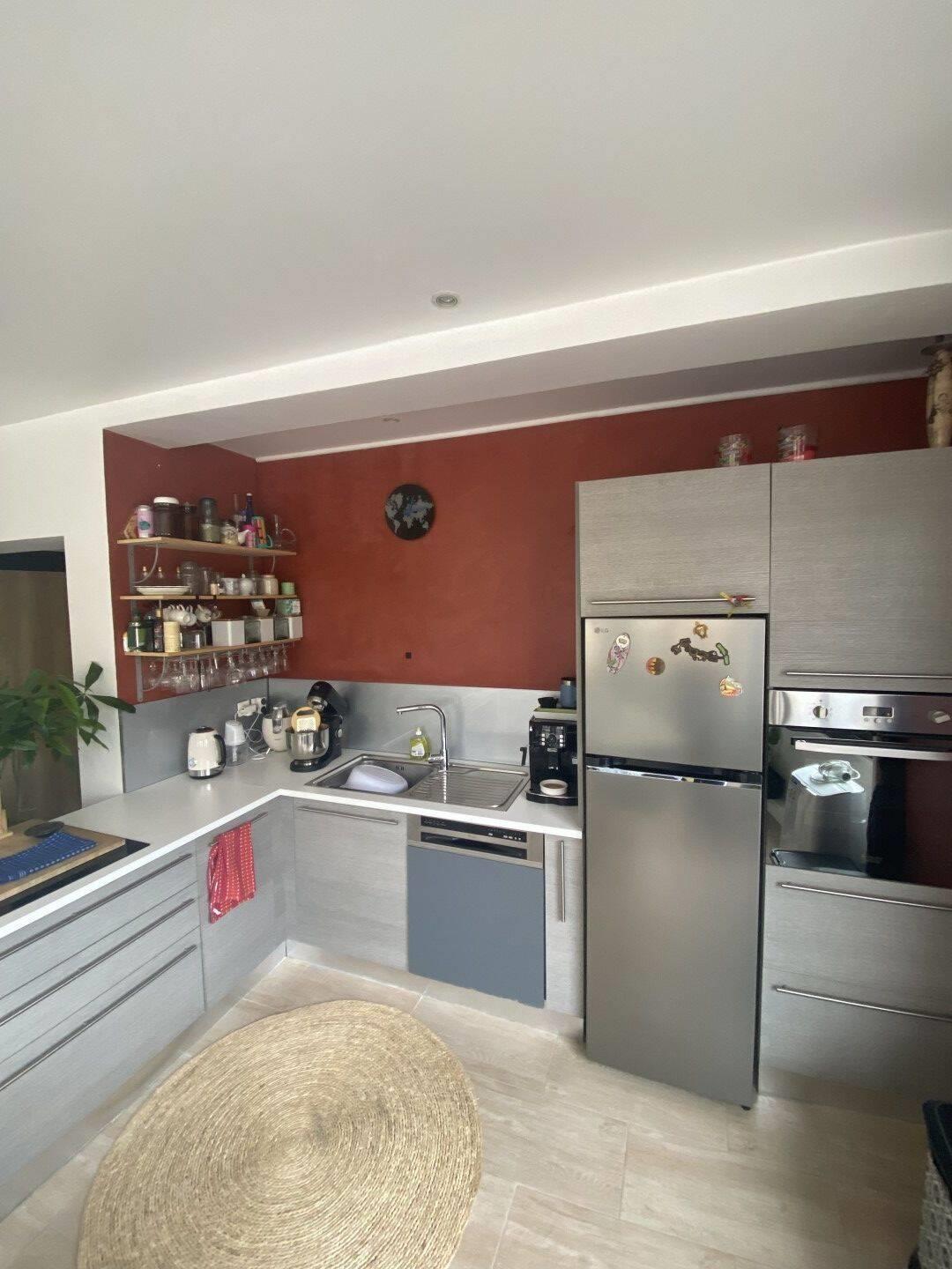 Appartement à louer, 70m², Nîmes
