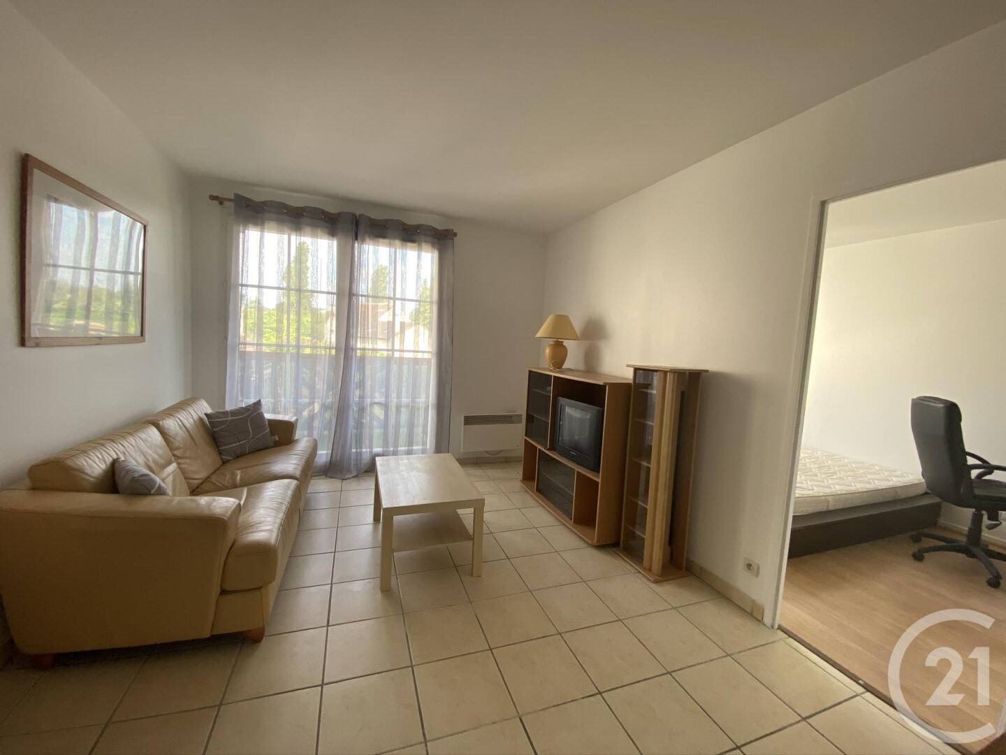 Appartement à louer, 36m², Cergy