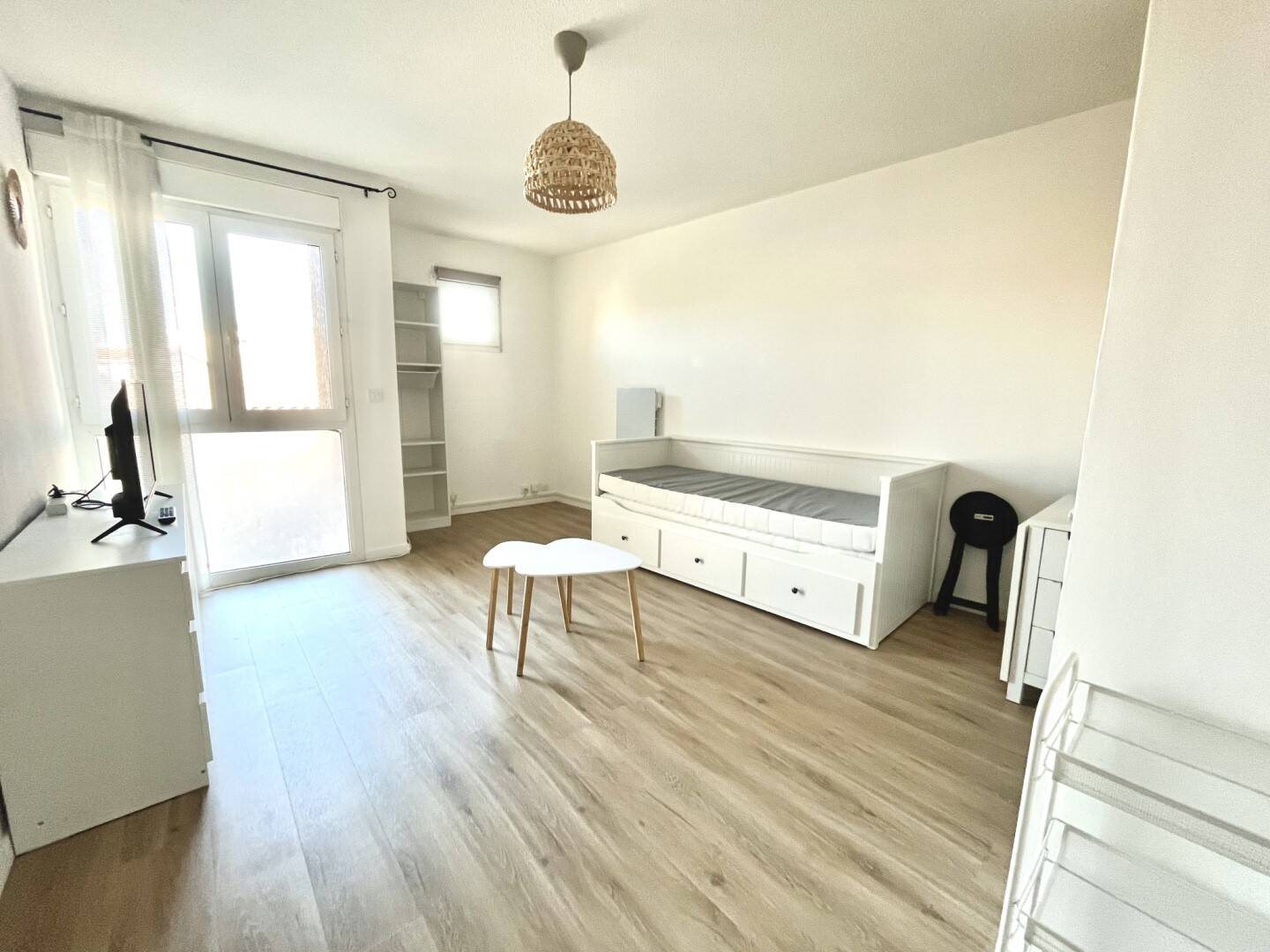 Appartement à louer, 21m², Marseille 12ème
