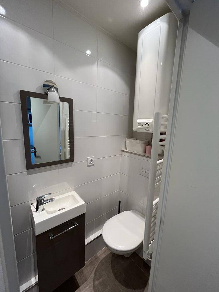 Appartement à louer, 12m², Paris 20ème