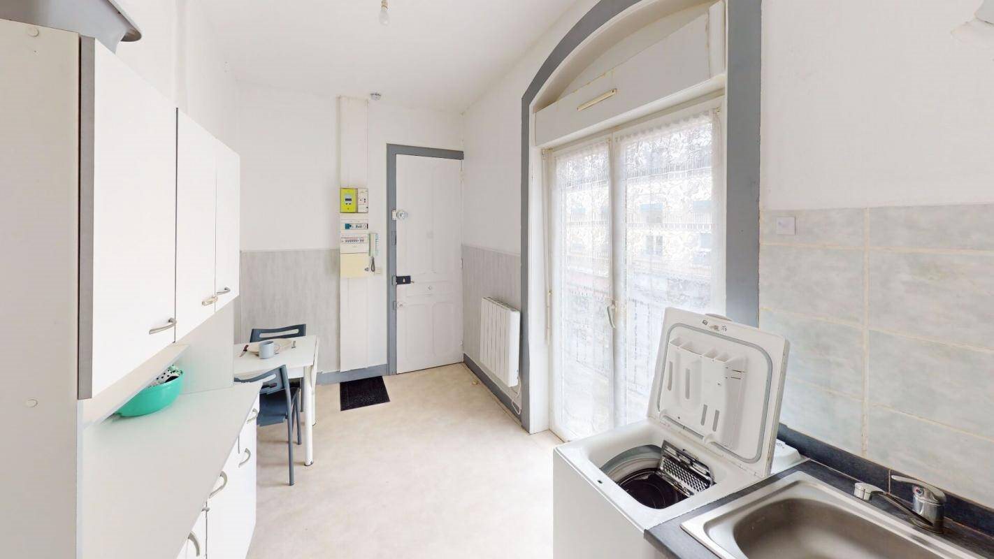 Appartement à louer, 18m², Saint-Etienne