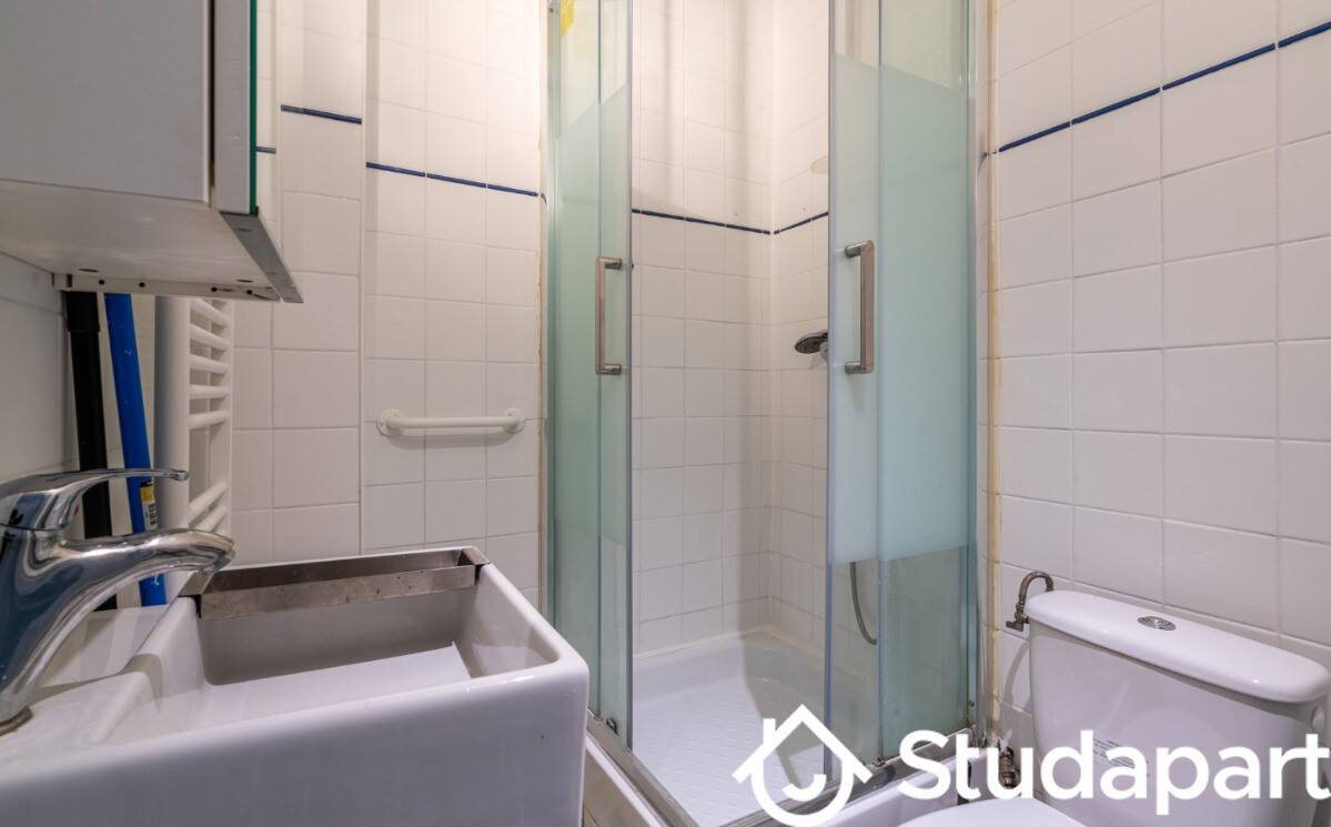 Appartement à louer, 18m², Paris 17ème