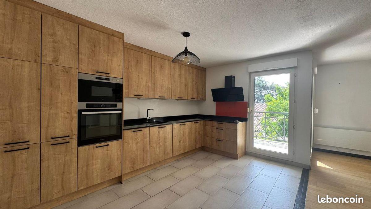 Appartement à louer, 68m², Toulouse