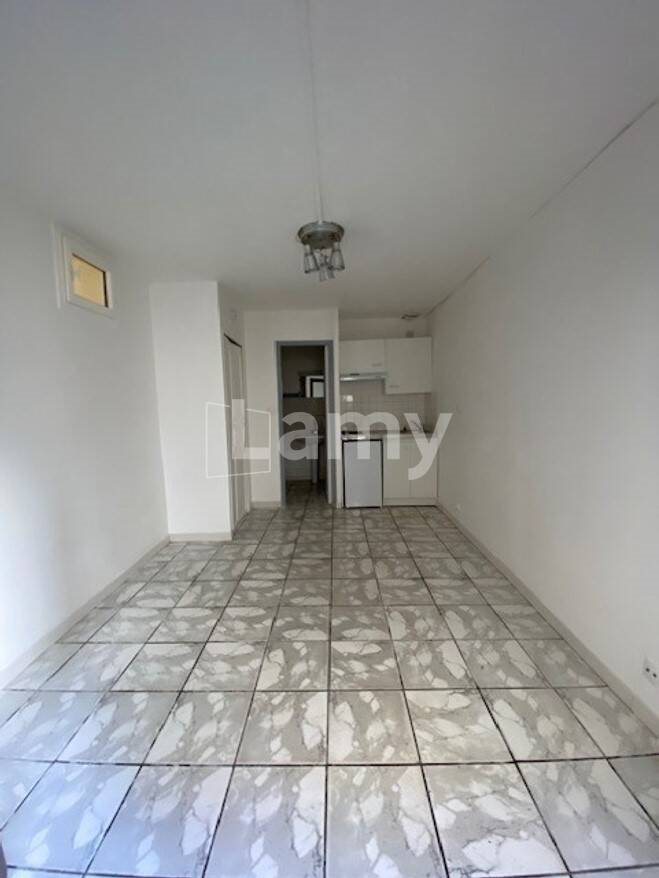 Appartement à louer, 17m², Bordeaux