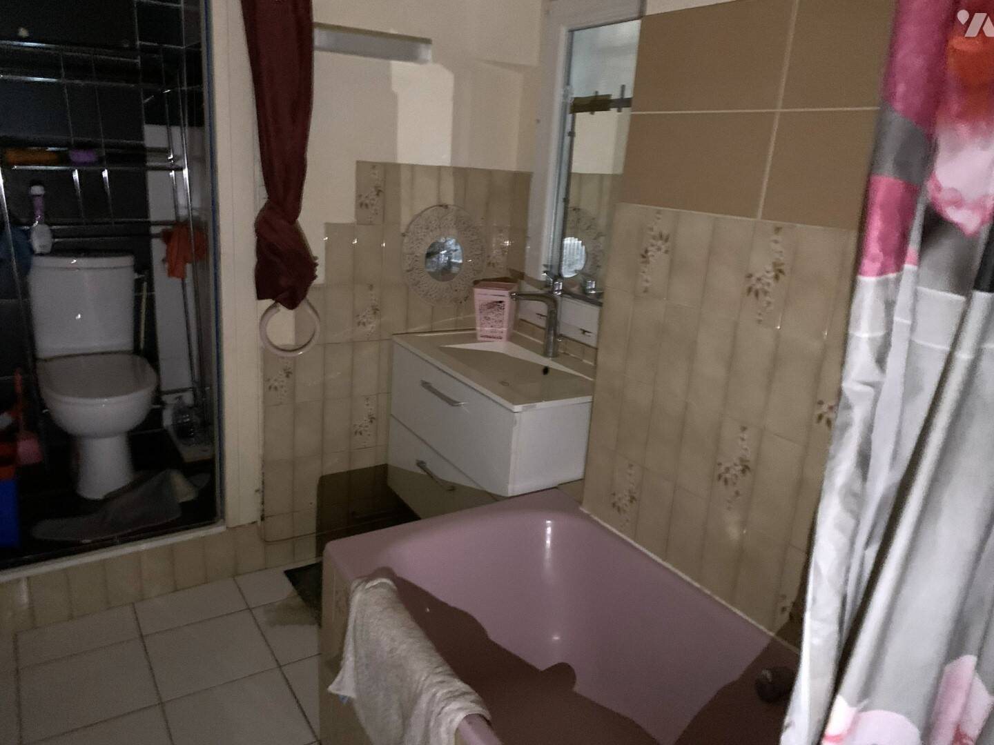 Appartement à vendre, 69m², Avignon-lès-Saint-Claude