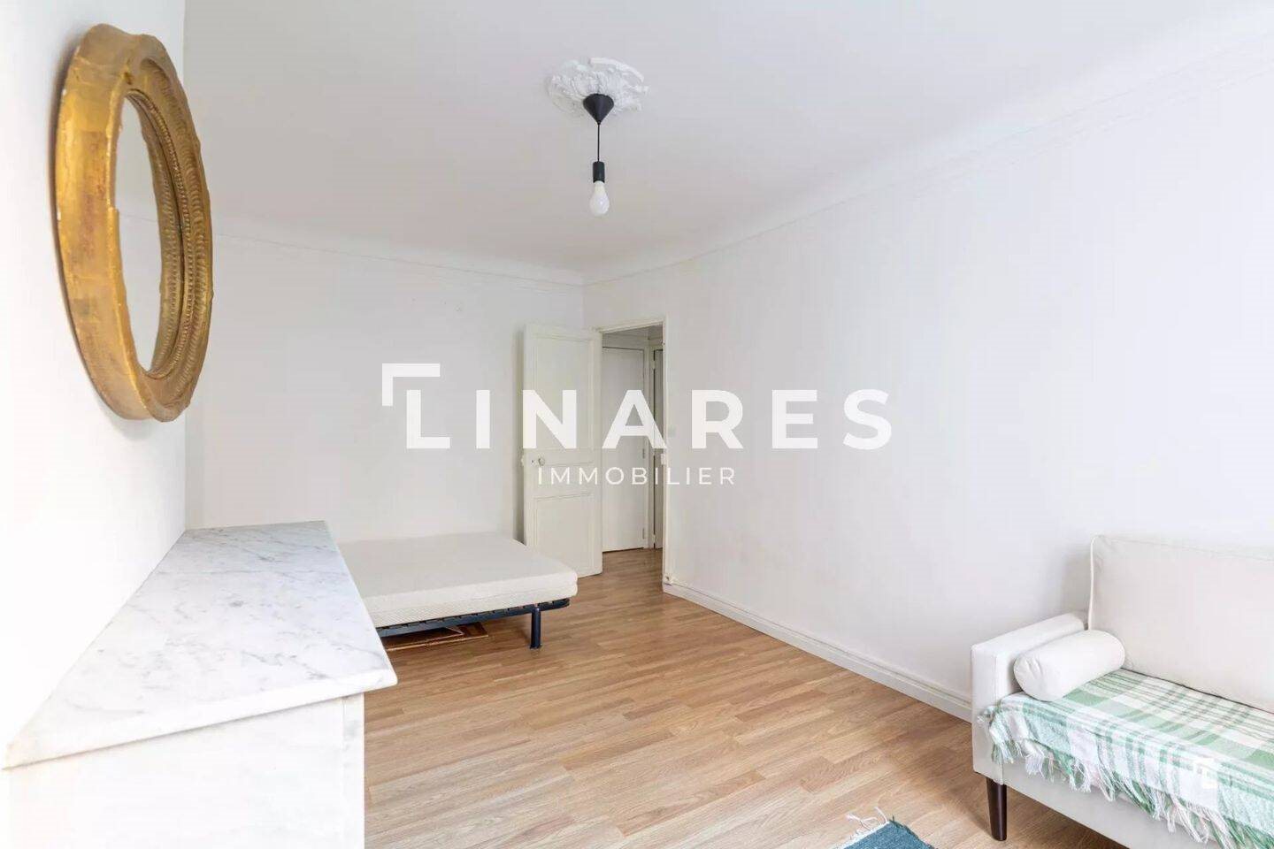 Appartement à louer, 25m², Marseille 6ème