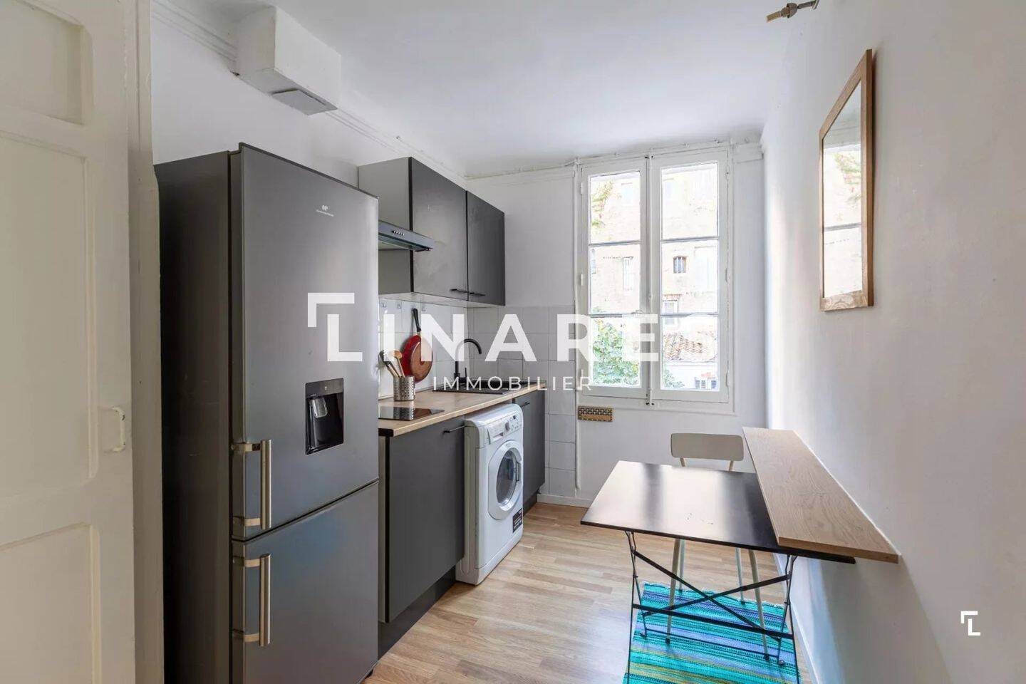 Appartement à louer, 25m², Marseille 6ème