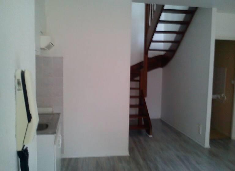 Appartement à louer, 43m², Gray